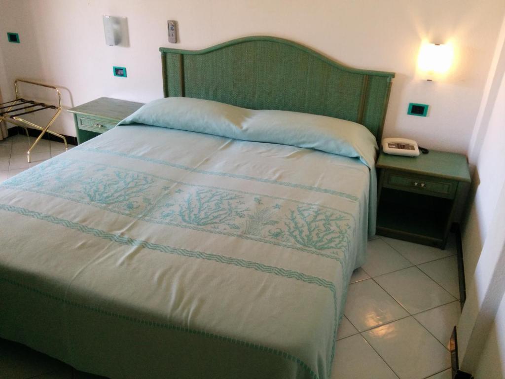 Blu Marlin Hotel 3*